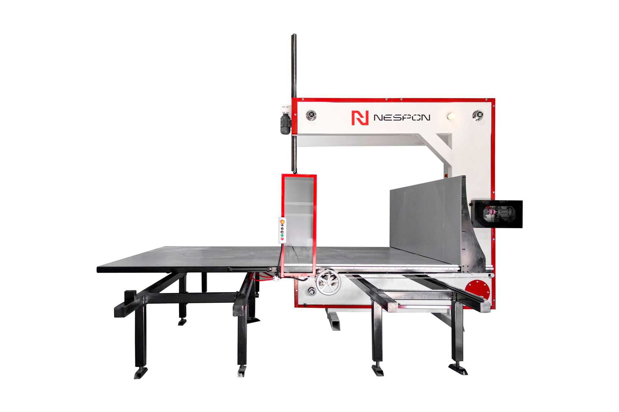 5 kW güç tüketimi ile düşük enerji harcar, üretim maliyetlerini azaltarak ekonomik kullanım sunar.