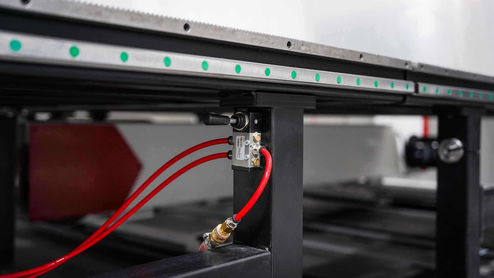 Otomatik Dikey Sünger Kesim Makinası