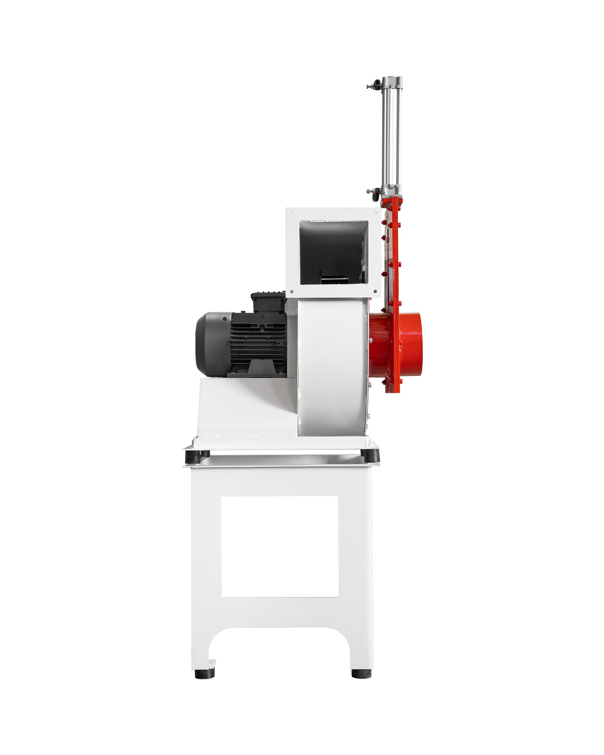 Elle doluma gerek kalmaz, tek bir personelle yüksek hacimli üretim yapılabilir. İşçilik maliyetini azaltır.